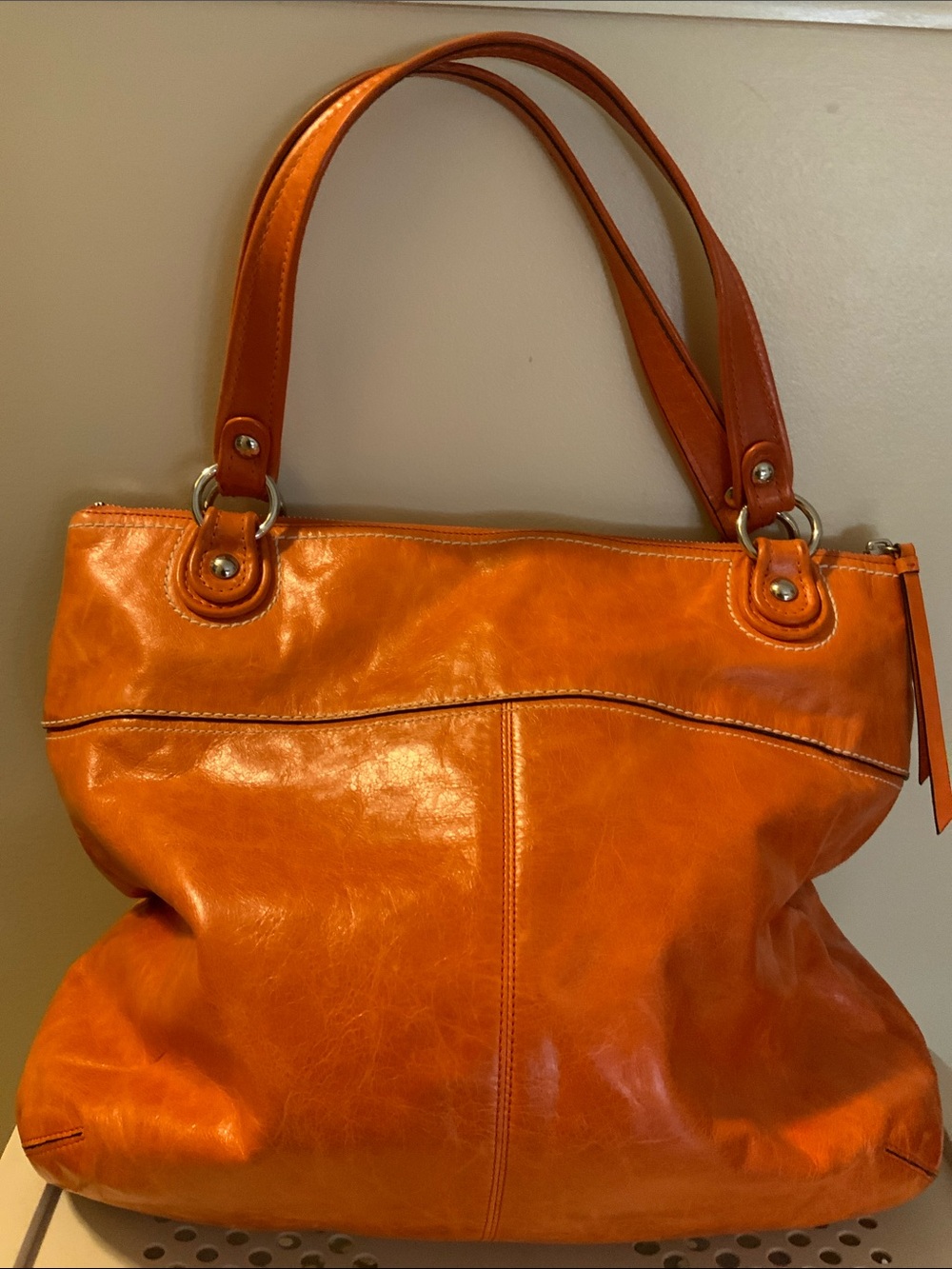 Coach - Picture 2 of 5